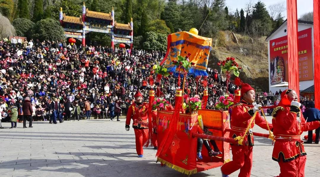 2019年代出生人口_渐行渐近的人口危机 中国生育报告2019 上(2)