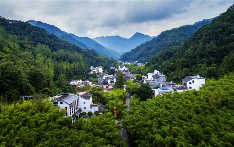 重渡沟村乡村振兴《今日中国》河南篇"奋斗百年路,启航新征程"