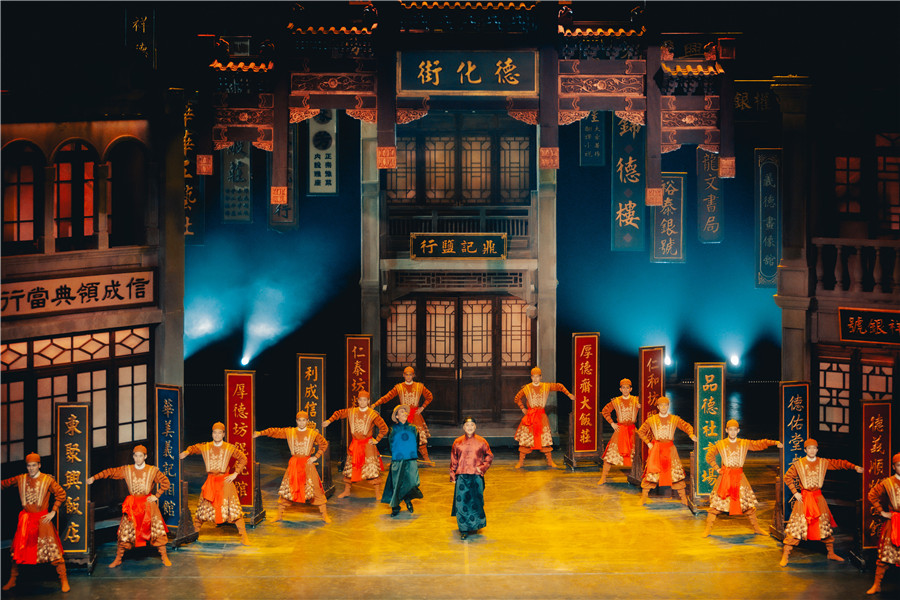 “新青年 新觉醒 新百年”——建业电影小镇推出系列红色主题活动，献礼建党100周年